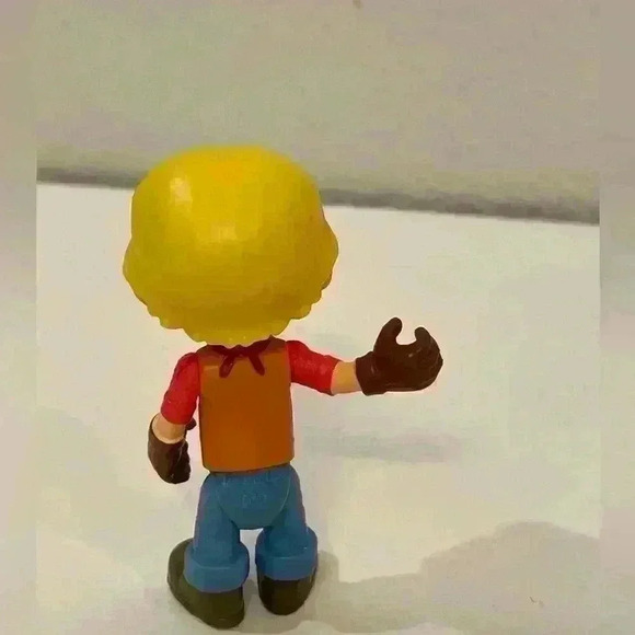 Dino‎ Ranch Mini JON 3" Plastic Figure Toy - Picture 3 of 5